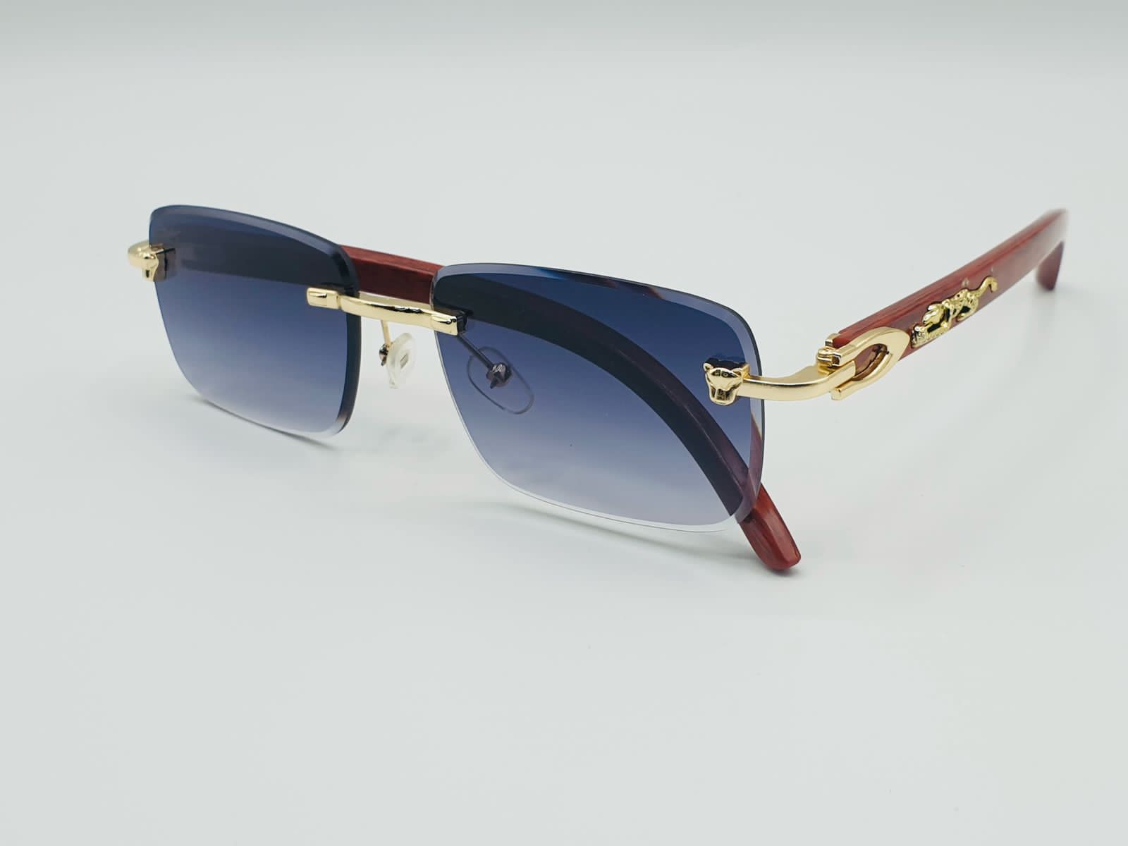 New Simple Jagwaur Fashionable Design Looking Gorgeous Frame